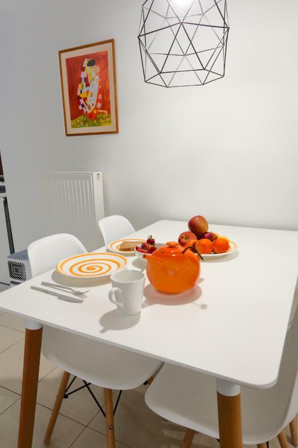 Katia'S Pepper Tree Apartment Ираклион Экстерьер фото